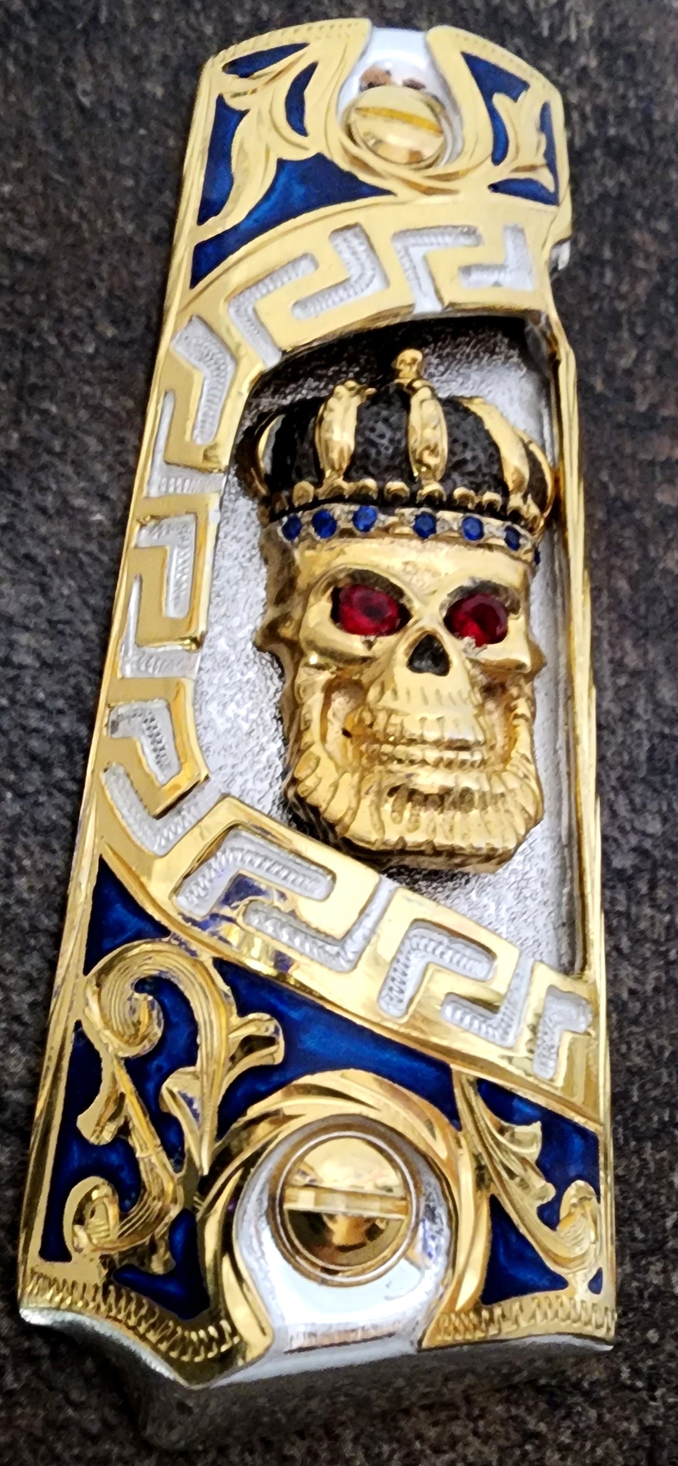 Skull in Crown rey calavera zirconias floral rameado style 1911 full size custom premium gun grips cachas gold and silver plated