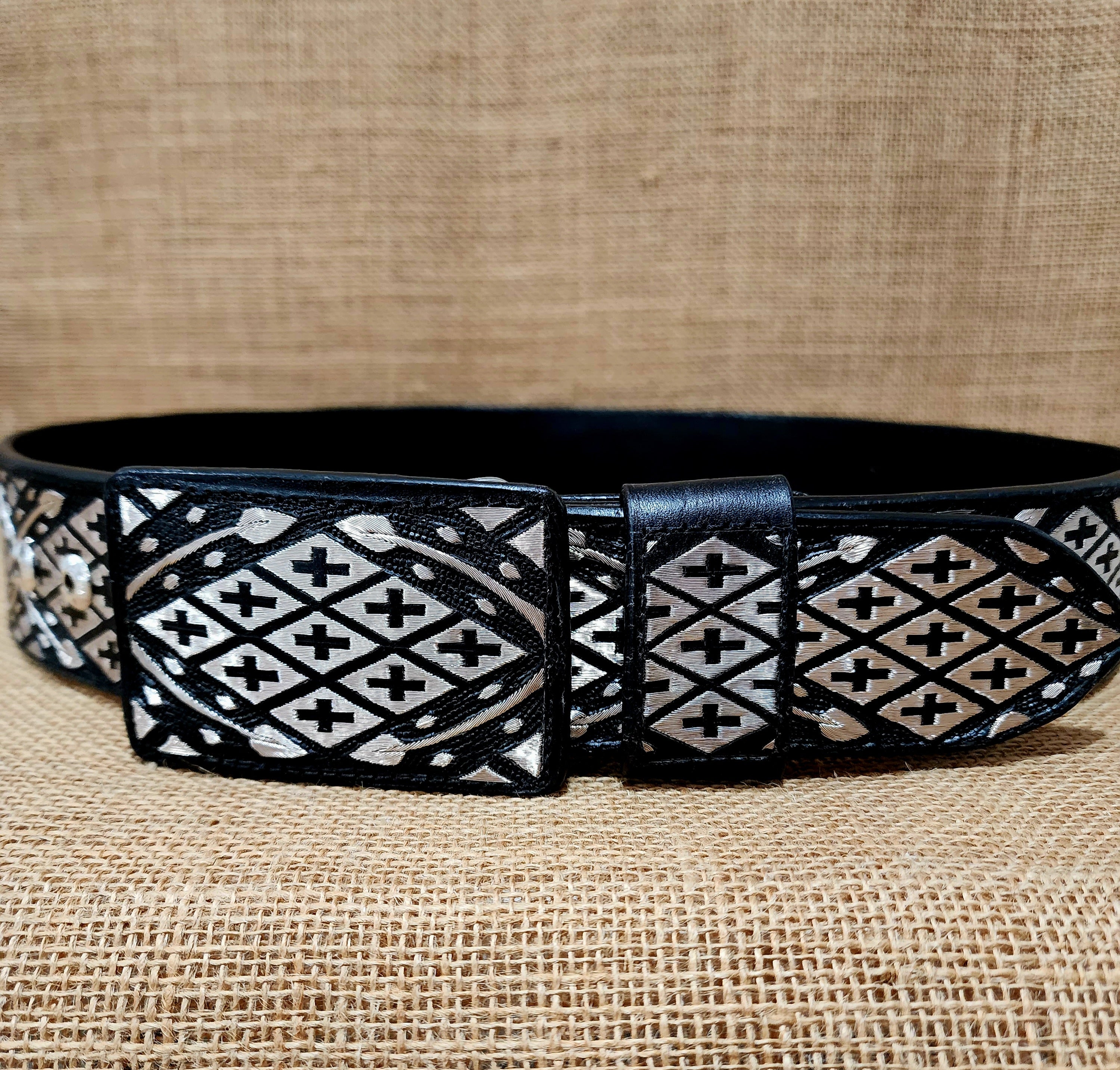 Cinturon belt cincho fajo pitiado cruces enbroidered hilo de plata real 925 100% trabajo artesanal mexicano