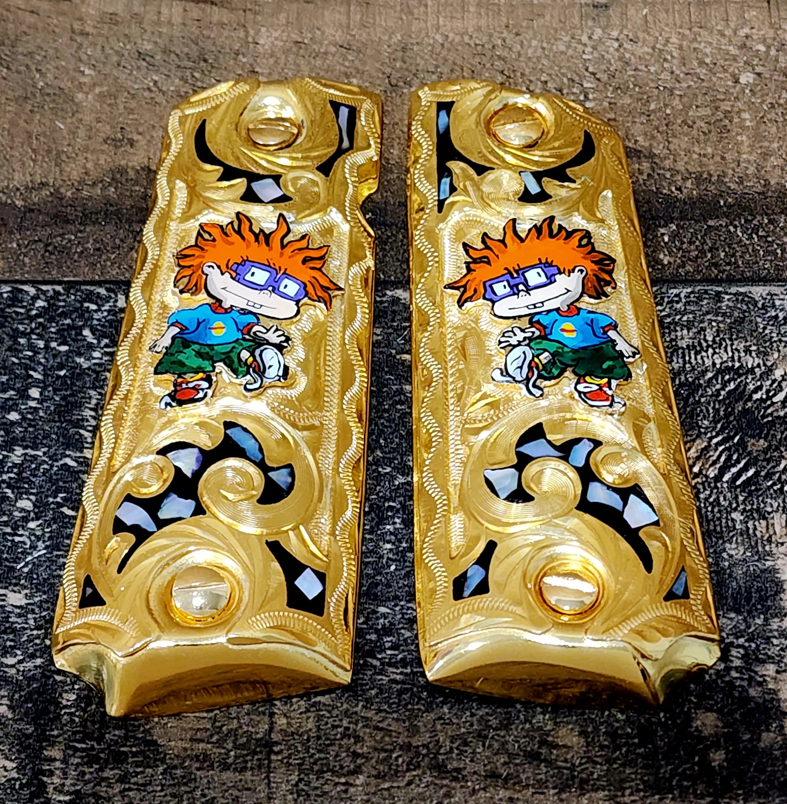 Rugrats carlitos aventuras en pańales chuckie cachas Mexicanas gravado style 1911 full size custom premium gun grips gold plated