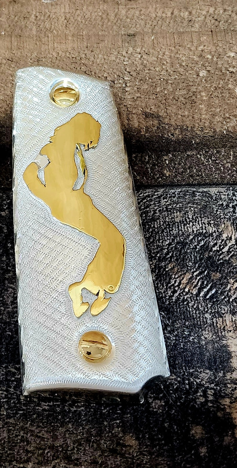 Michael Jackson cachas Mexicanas gravado style 1911 full size custom premium gun grips silver and gold plated