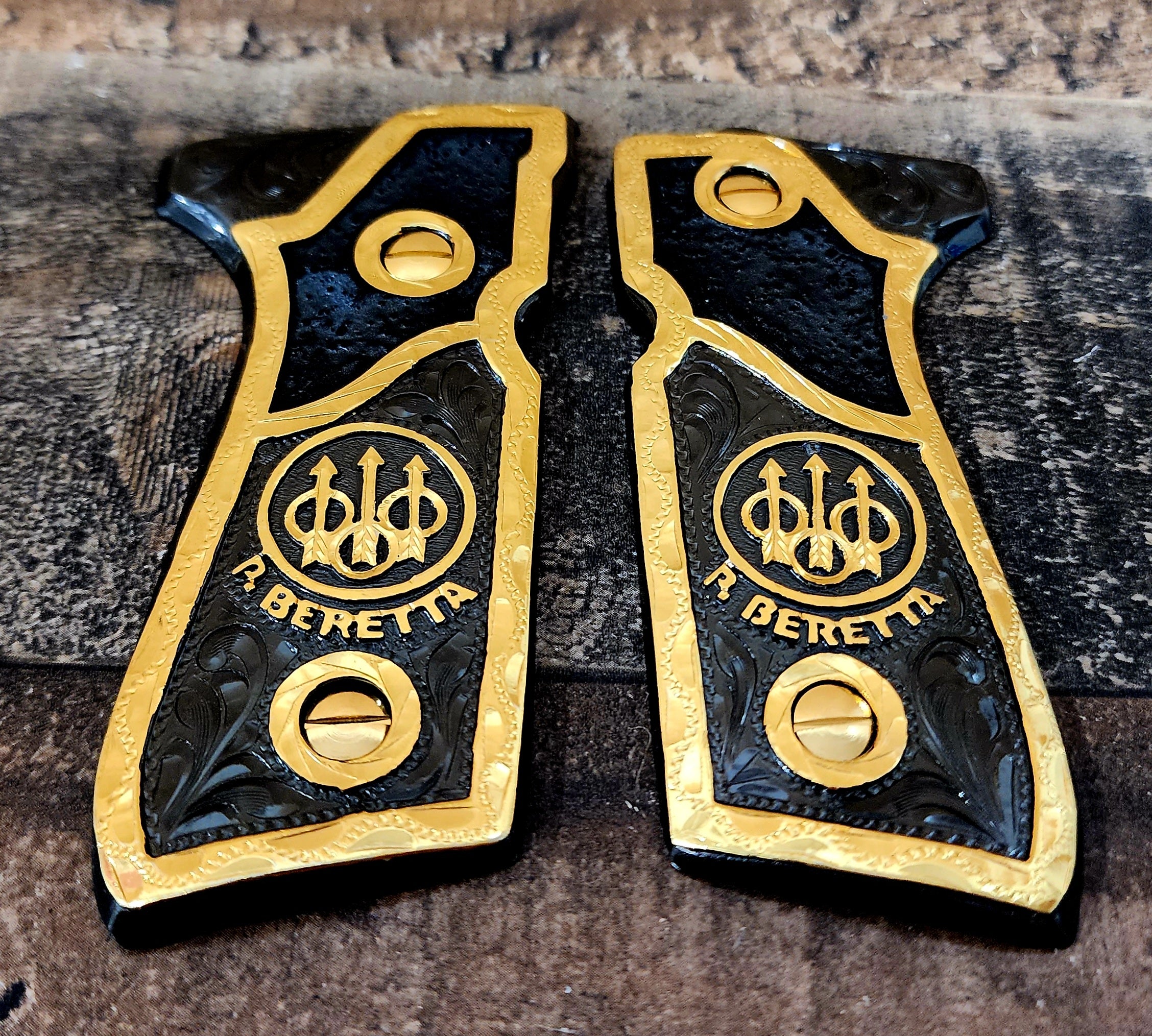 Beretta 92fs 9mm logo black,red,blue,silver,brown,golden and rose gold custom made cachas pistol grips 24k gold Plated