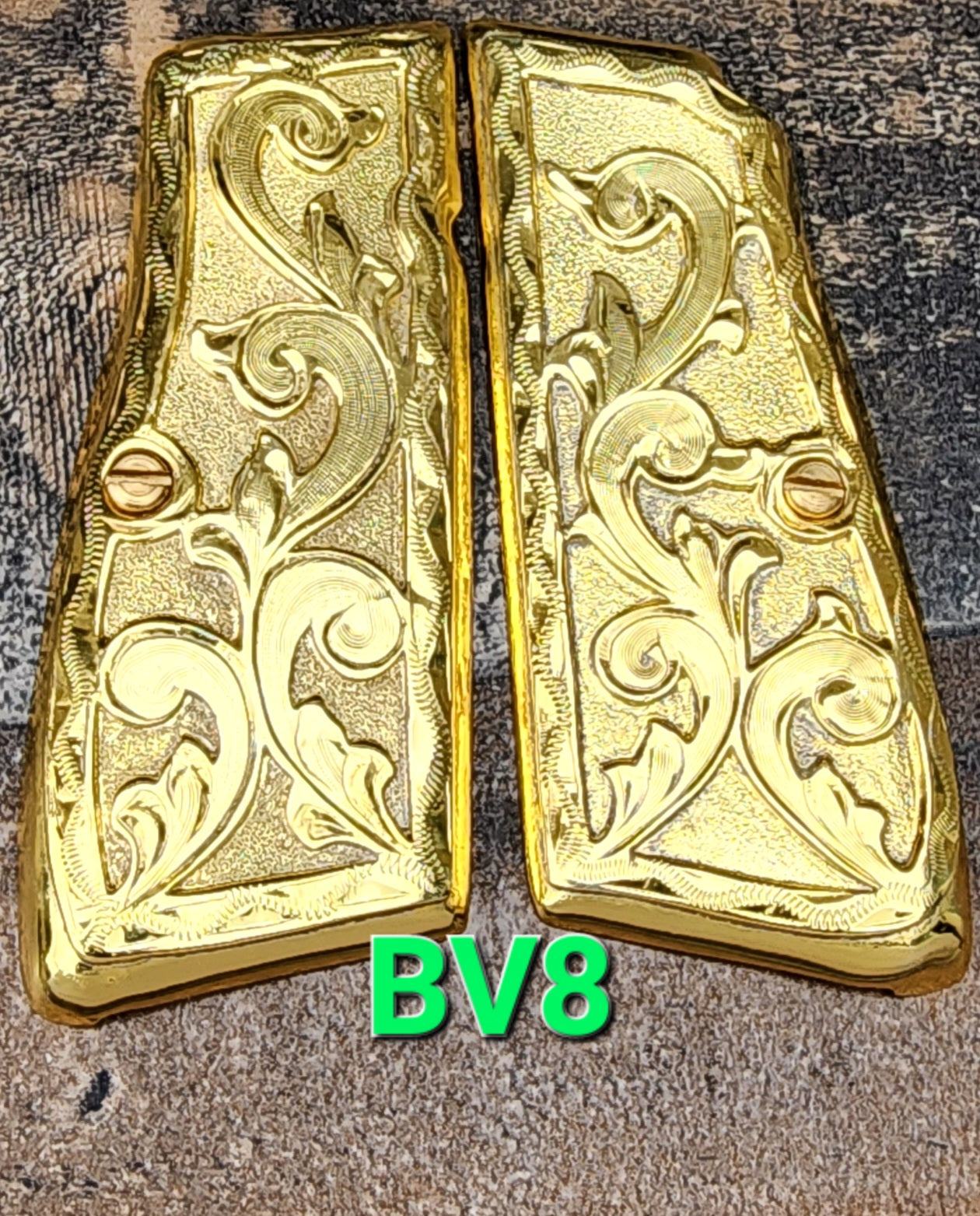 Browning highpower many mexican style grips cachas Handmade engraved 24k gold plated