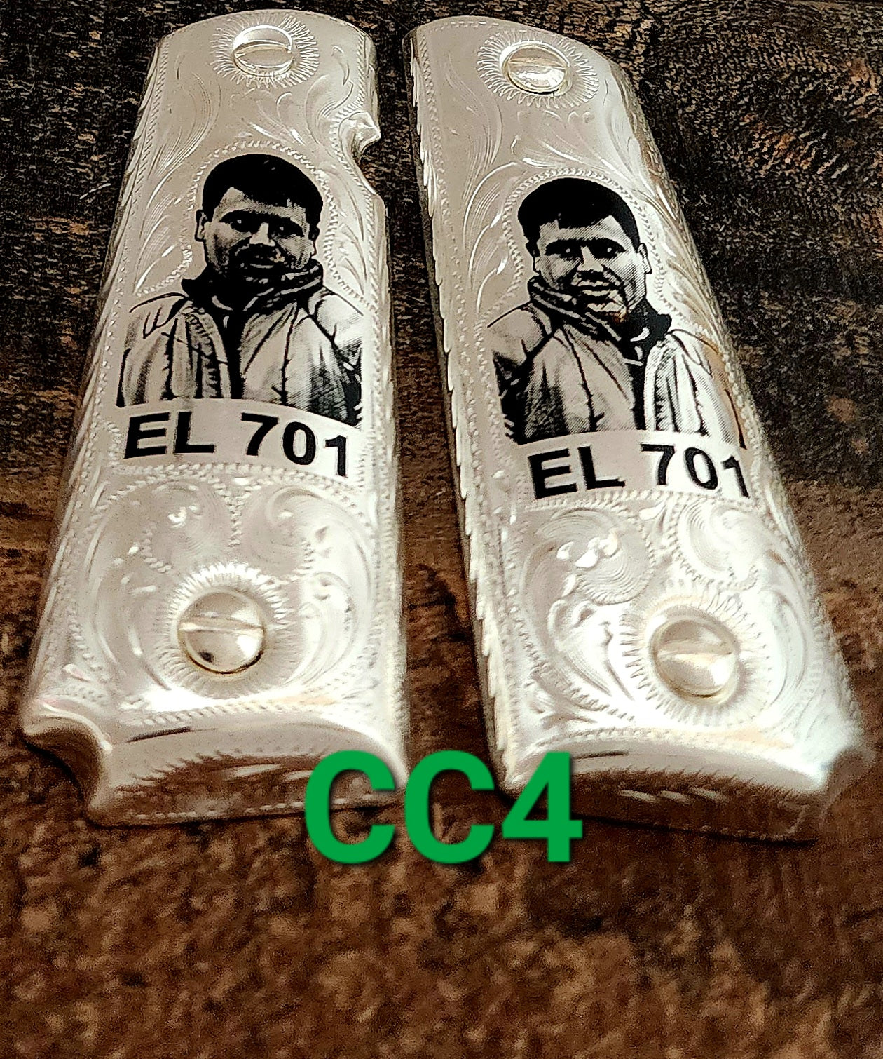 El chapo mexican style narco Cachas mexicanas 1911 full size grips gold plated