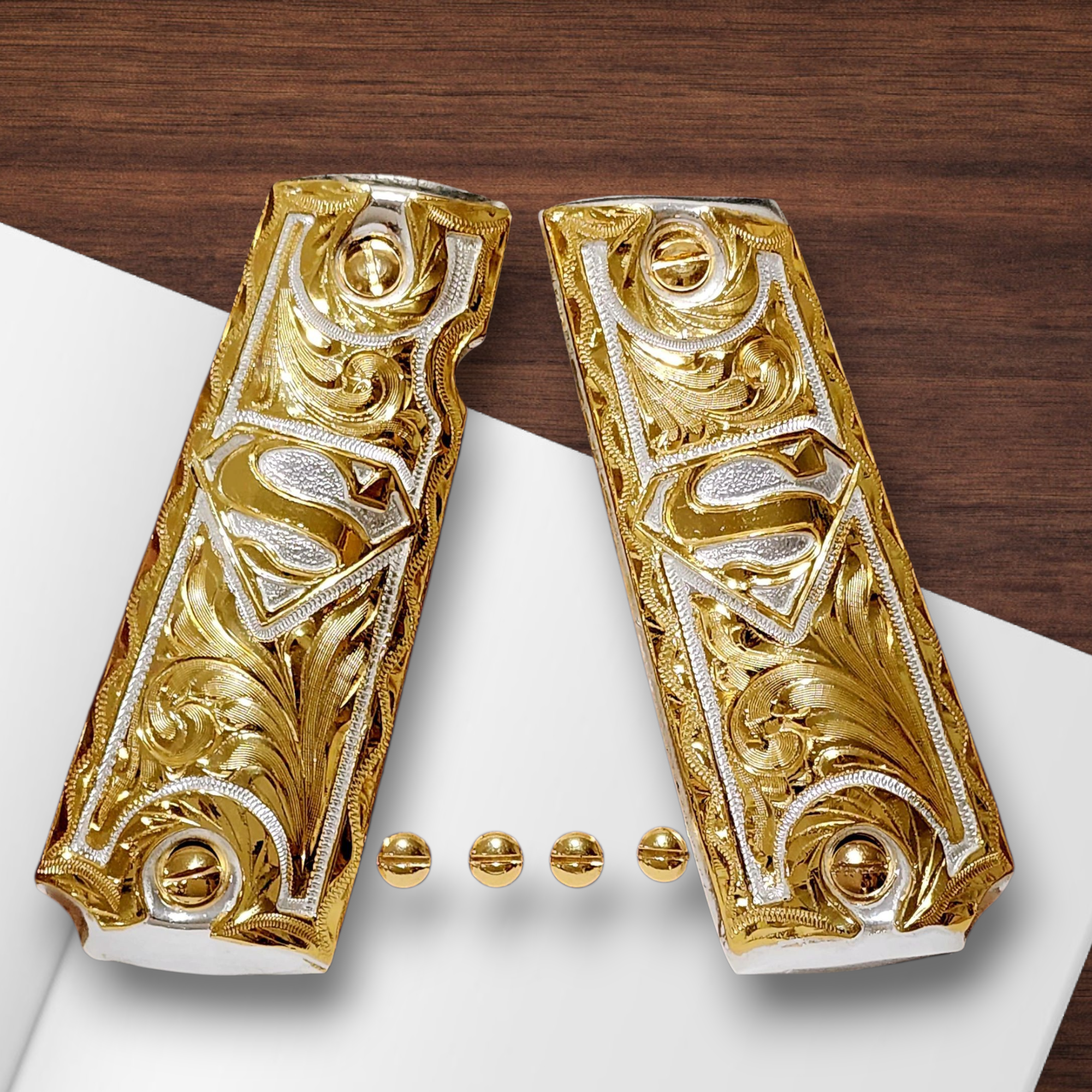 Superman Cachas 1911 full size mexican luxury style gun grips narco premium goodies 24k gold plated