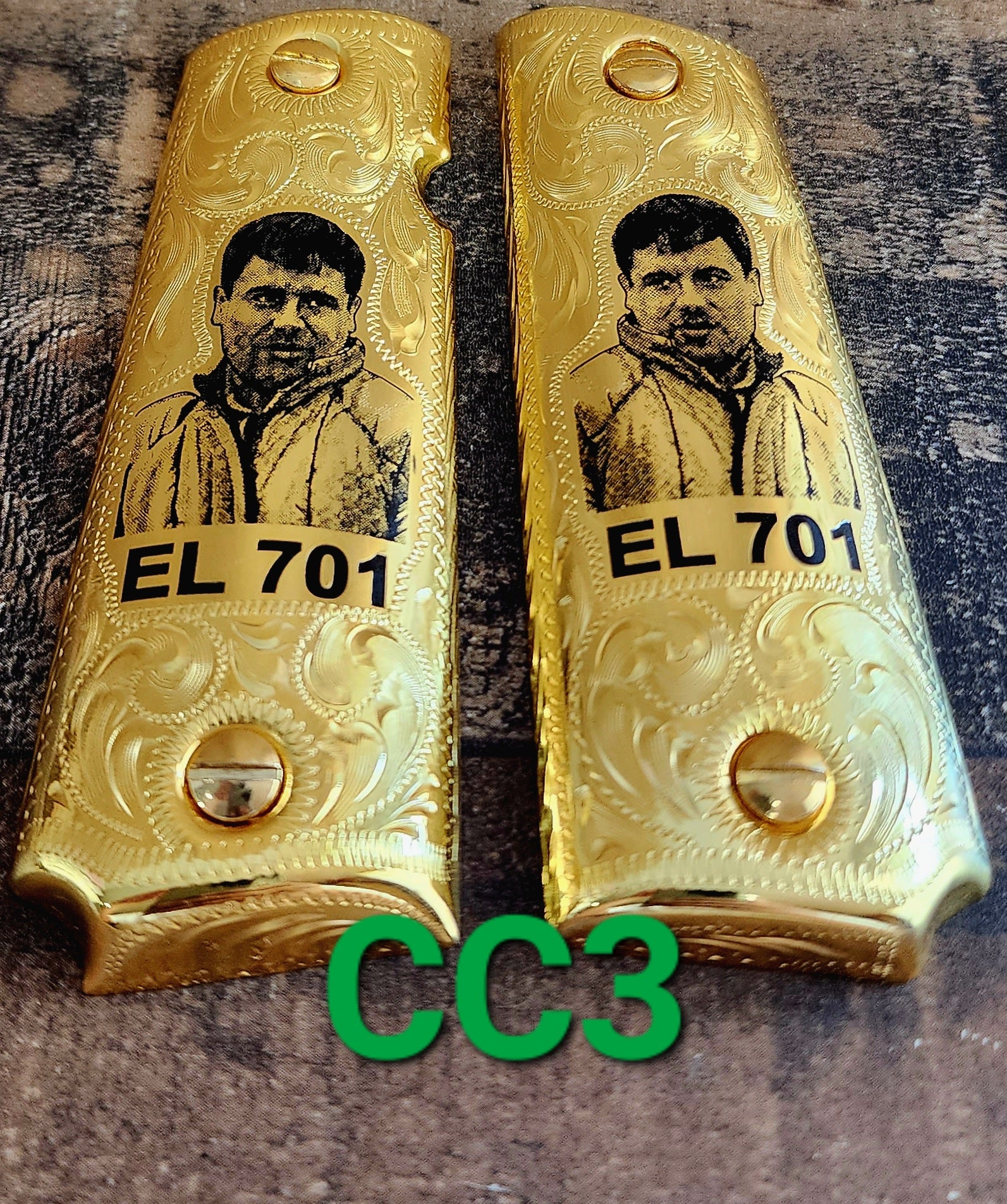 El chapo mexican style narco Cachas mexicanas 1911 full size grips gold plated