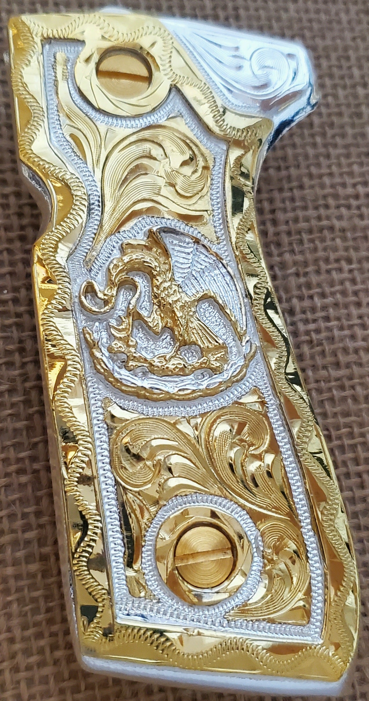 Mexican eagle aguila mexicana Premium pietro beretta 92fs narco style grips 24k gold Plated custom made engraved