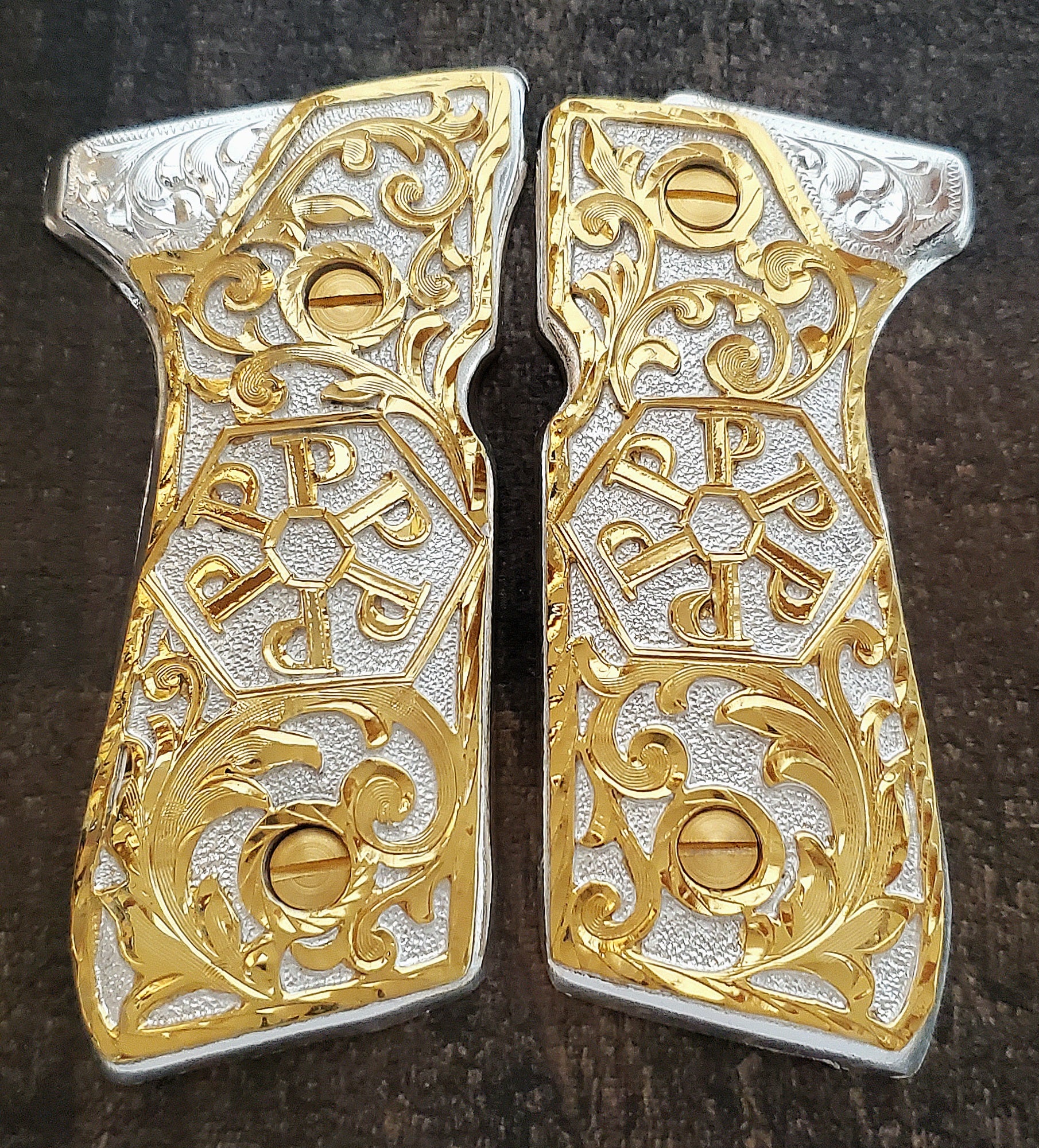 Custom order colt 1911, beretta 92fs, 92S, 92A1 Mexican style gold plated grips orden especial cachas Mexicanas chapa de oro